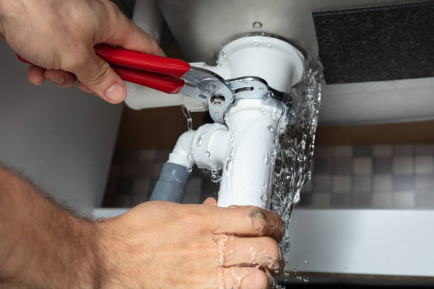 Best Sewage cleanup and water damage restoration  in Davenport, IA